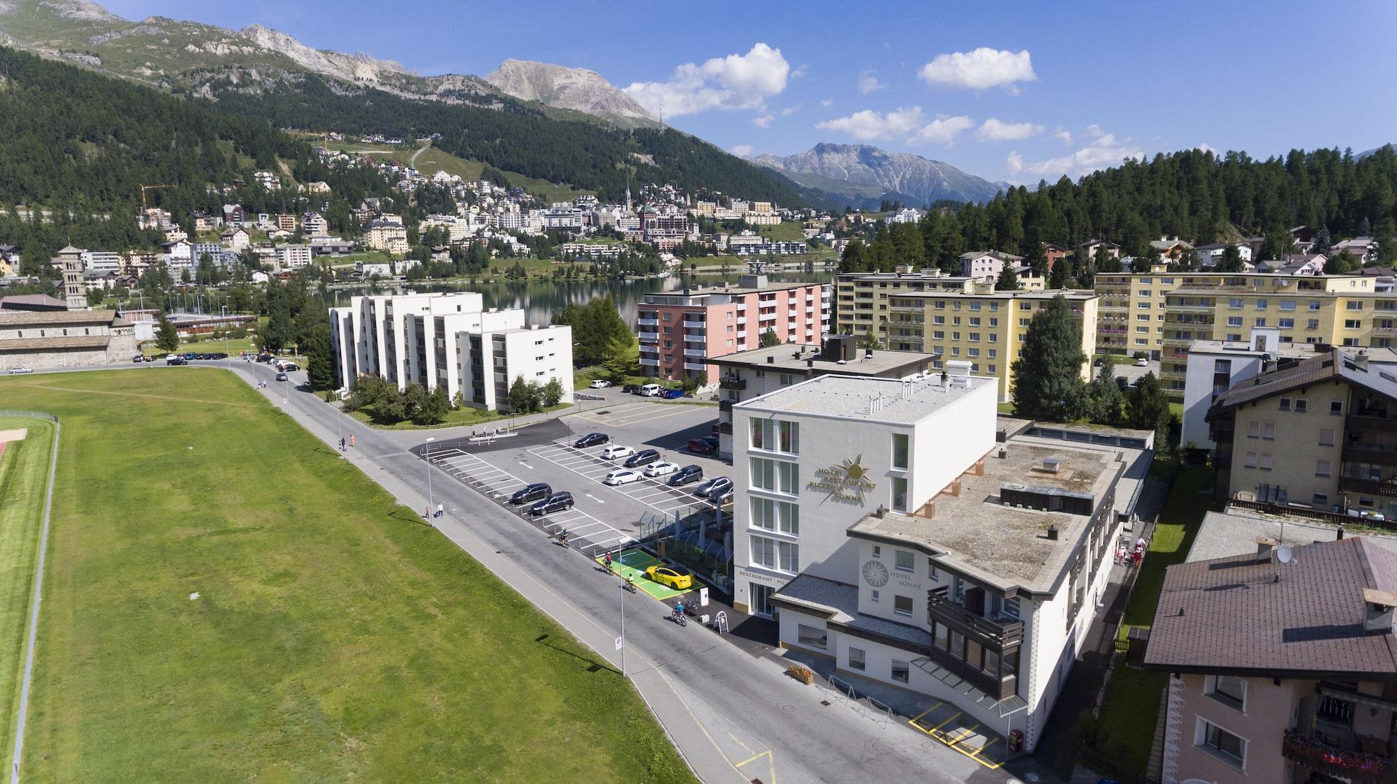 Hotel Sonne St. Moritz 3* Superior Zewnętrze zdjęcie