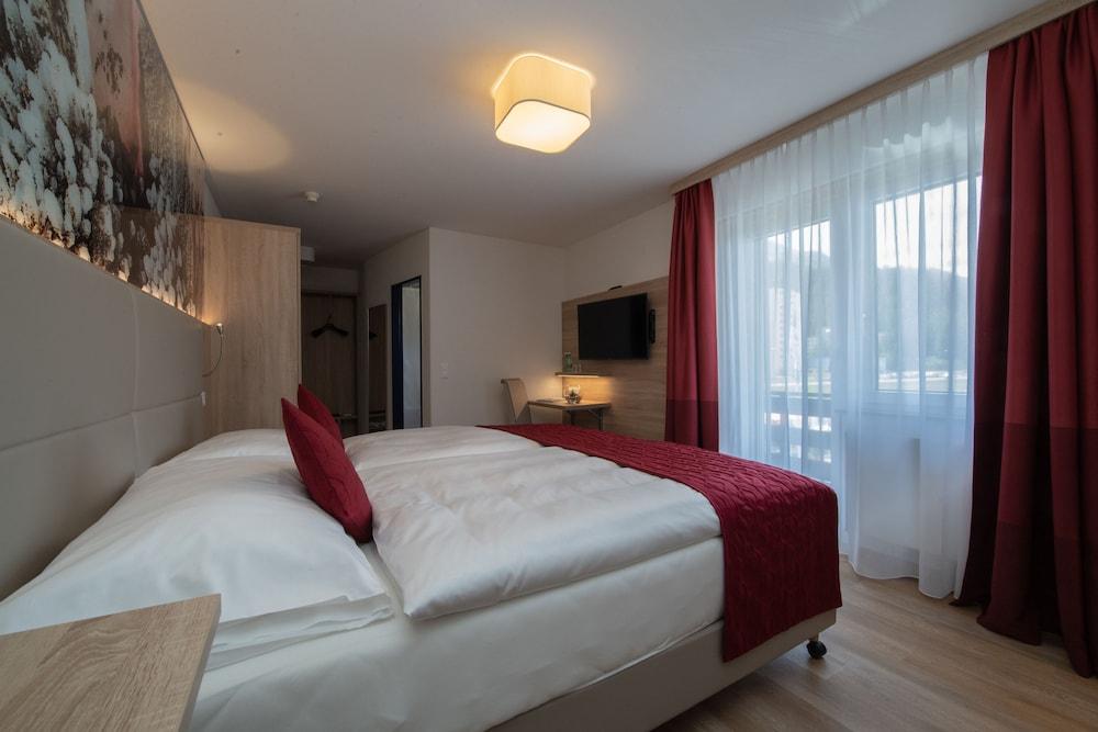 Hotel Sonne St. Moritz 3* Superior Zewnętrze zdjęcie