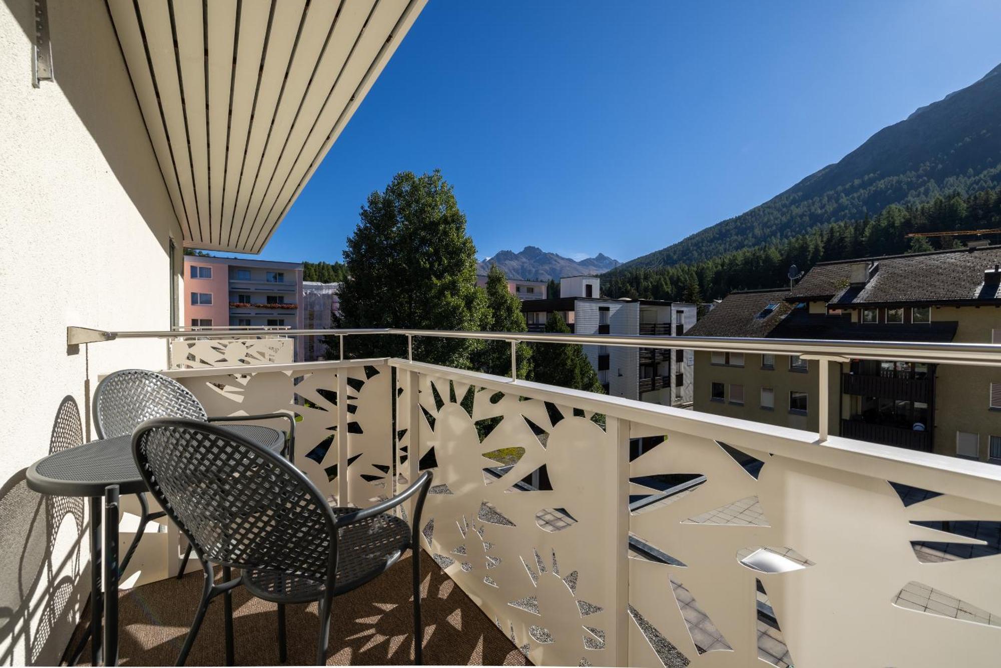 Hotel Sonne St. Moritz 3* Superior Zewnętrze zdjęcie