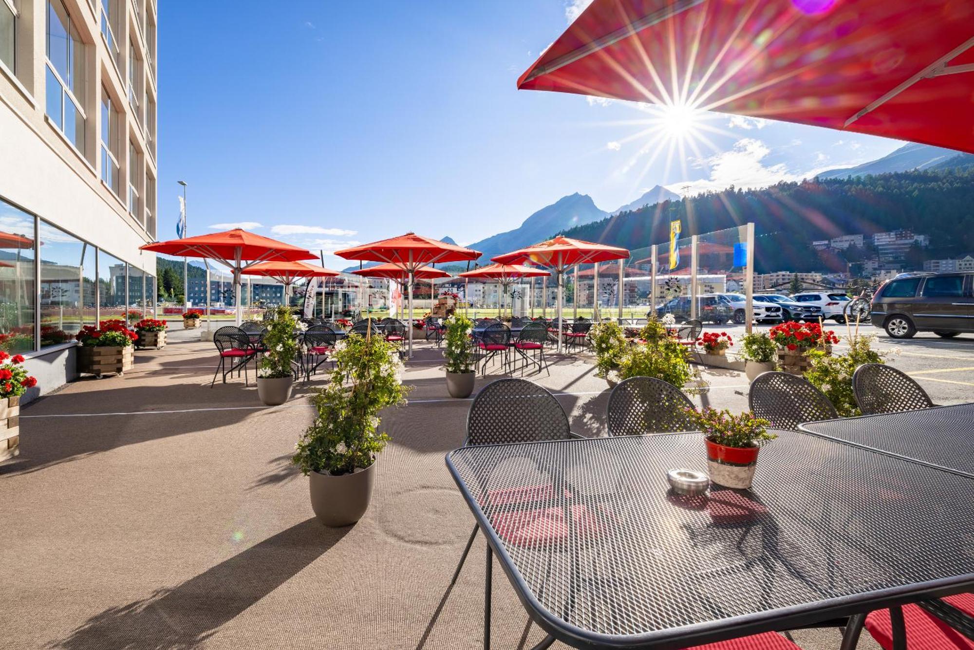 Hotel Sonne St. Moritz 3* Superior Zewnętrze zdjęcie